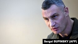 За словами Віталія Кличка, міська влада звернулася до правоохоронних органів для зʼясування причин пожежі