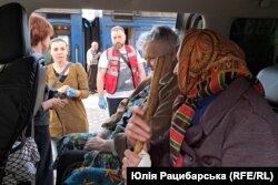 В машині евакуаційників