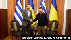 Президент України Володимир Зеленський і прем’єр-міністр Греції Кірьякос Міцотакіс (ліворуч). Одеса, 6 березня 2024 року (фото ілюстративне)