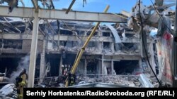 Наслідки російського ракетного удару по супермаркету у Костянтинівці, Донецька область, 9 серпня 2024 року