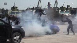 د سربيا پوځ د امنيتي تاکتيکونو او جنګي مهارتونو تمرينونه کړي د سربيا پوځ د امنيتي تاکتيکونو او جنګي مهارتونو تمرينونه کړي