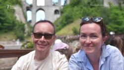 Чоловік затриманої в Росії журналістки Радіо Свобода Курмашевої назвав її «політув’язненою»
 Чоловік затриманої в Росії журналістки Радіо Свобода Курмашевої назвав її «політув’язненою»