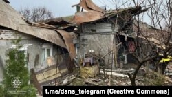 Наслідки обстрілів Нікополя російськими військовими, грудень 2023 року, фото ілюстративне