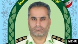 عکسی که از رسانههای داخل کشور از علیرضا شهرکی، رئیس پلیس آگاهی سراوان، منتشر کردهاند