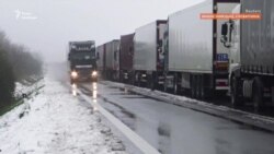 Словацькі далекобійники блокують український кордон Словацькі далекобійники блокують український кордон