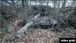 Трофейний російський танк Т-80 на службі ЗСУ