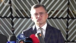 ЄС може переконати Британію й США? Кулеба пояснив, як домагатиметься в Брюсселі дозволу на удари вглиб Росії (відео) ЄС може переконати Британію й США? Кулеба пояснив, як домагатиметься в Брюсселі дозволу на удари вглиб Росії (відео)