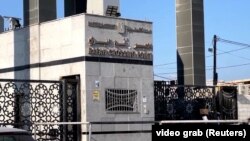 Досі Єгипет тримав контрольно-пропускний пункт Рафах закритим