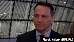 Міністр закордонних справ Польщі Радослав Сікорський ексклюзивно розмовляє з Зоряною Степаненко, кореспонденткою Радіо Свобода та Настоящего времени. Брюссель, 22 січня 2024 р