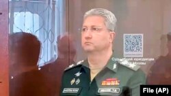 Як пише Міноборони Британії, Іванов є найвідомішою фігурою, засудженою російським урядом за розкрадання коштів високопосадовцями нижче рівня виконавчої влади або кабінету міністрів