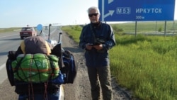 Один на "Веспе". История итальянца, разъезжающего по миру на своем мотороллере.
Русские издания Австралии за 100 лет Один на "Веспе". История итальянца, разъезжающего по миру на своем мотороллере.
Русские издания Австралии за 100 лет