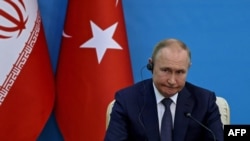 Володимиру Путіну цього року виповнюється 70 років, у ЗМІ все частіше з’являються непідтверджені дані про його проблеми зі здоров'ям