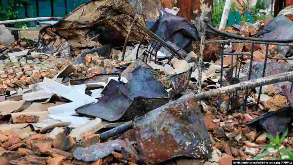 До початку повномасштабного вторгнення Росії в Україну в Мощуні проживало близько двох тисяч осіб, зараз – декілька сотень