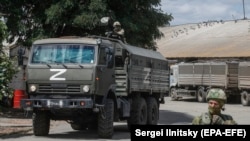 Російські окупанти в Мелітополі, липень 2022 року