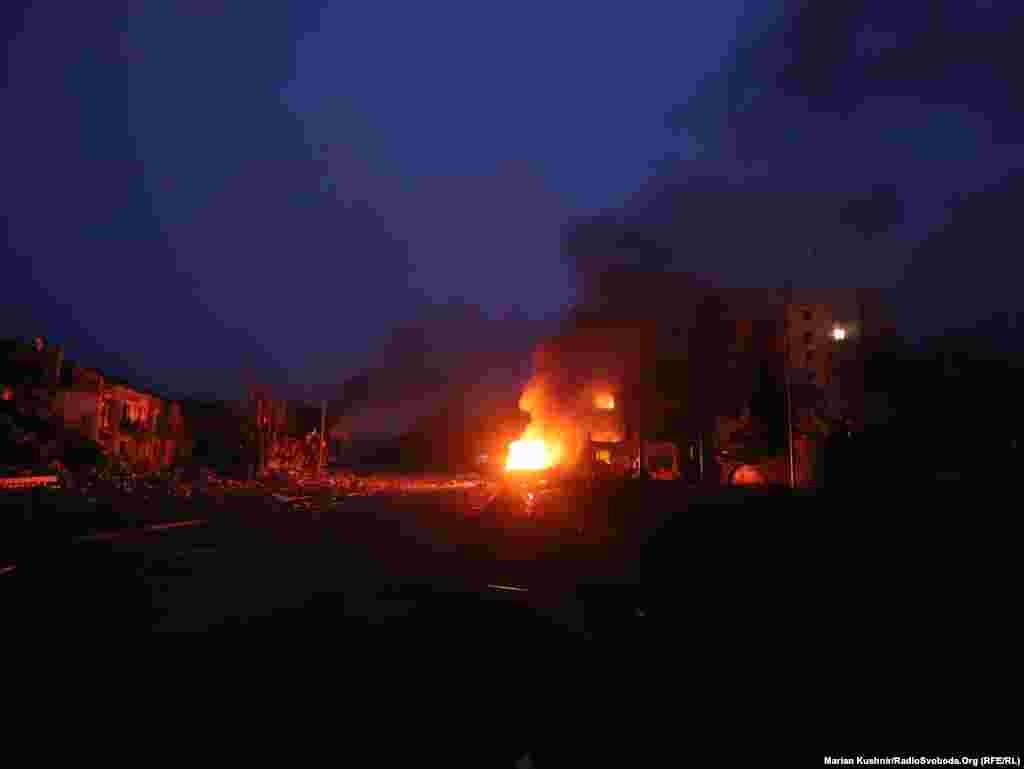 Бородянка 02.03.22 – 24.08.22 Бородянка перетворилася на справжнє поле бою: постійні артилерійські обстріли, ракетні прильоти та вуличні бої зруйнували місто вщент