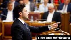 Premijer Abazović optužio funkcionere iz stranaka koje su zahtijevale pad Vlade za destabilizaciju Crne Gore. 19. avgust 2022.