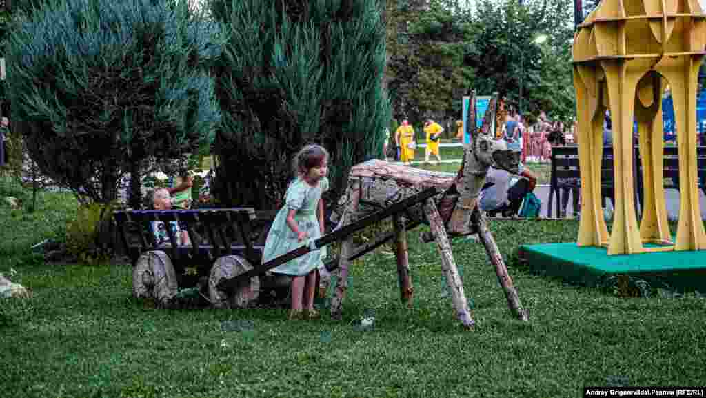 Tatarstan -- Kazan -- park Kyrlay -- 30Aug2022