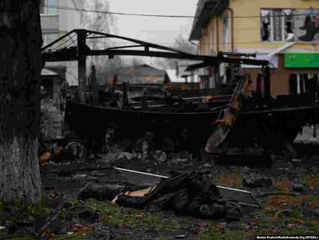 Бородянка 03.03.22 – 23.08.22 Одним із населених пунктів, які найбільше потерпіли від російської окупації, стало селище міського типу Бородянка