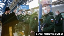 За даними Генштабу ЗСУ, російське командування таким чином намагається підняти рівень морально-психологічного стану військових РФ