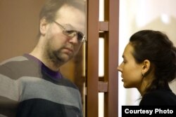 Борис Романов во время суда