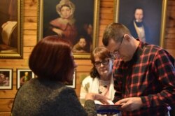 Нащадки родини Жданович: Ірина, Галина, Володимир