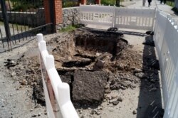 Роботи на території храму Св. Пантелеймона УПЦ (МП)