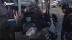 Что происходит с задержанными на митингах Что происходит с задержанными на митингах