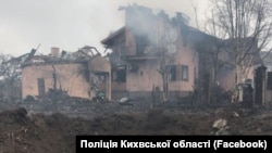 За даними ДСНС, наразі відомо про одну загиблу і одну постраждалу людину