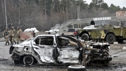 Ucraina în fața invadatorilor: „De ce ai venit să-mi omori părinții și copiii?”  Ucraina în fața invadatorilor: „De ce ai venit să-mi omori părinții și copiii?”