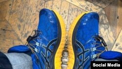 "Сәяси агитация чарасы" дип танылган башмаклар