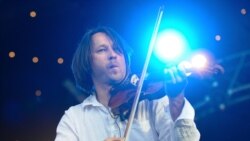 Музыка сквозь стены Музыка сквозь стены