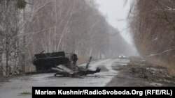 Знищена українськими ЗСУ російська військова техніка під Ясногородкою, 2 березня 2022 року