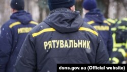 Авіаудару завдано по смт Ставище Брусилівського району. Наразі тривають пошуково-рятувальні роботи