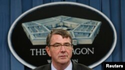 Эштон Картер