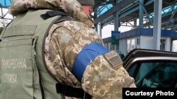 За спробу незаконного перетинання державного кордону за добу затримали 18 осіб (фото ілюстративне)