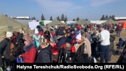 Гуманітарний коридор для біженців на українсько-польському кордоні