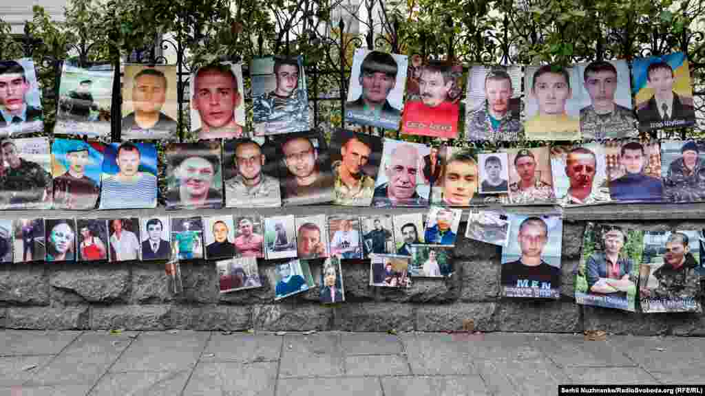 Организаторы акции – Украинская ассоциация пленных, Объединение родных пропавших без вести «Надежда», Ассоциация семей пропавших без вести «Надежда Восток», Ассоциация семей пропавших без вести, «Эдельвейс»