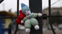 "Все дети были вывезены оккупантами" "Все дети были вывезены оккупантами"