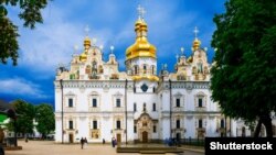 «Певна кількість» поліцейських буде нести службу по периметру Лаври і безпосередньо на території Верхньої Лаври. На фото - Успенський собор.