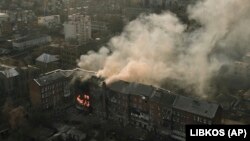 Битва за Бахмут: стійкість ЗСУ, російські обстріли і страждання цивільного населення (фотосвідчення)