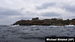 Острів Зміїний, 18 грудня 2022 року. Острів кілька місяців був під окупацією армії РФ, але, після тривалих інтенсивних ударів ЗСУ, 30 червня 2022 року він був деокупований, ілюстративне фото