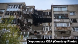 Наслідки обстрілу деокупованого Херсону. Фото - Херсонська ОВА