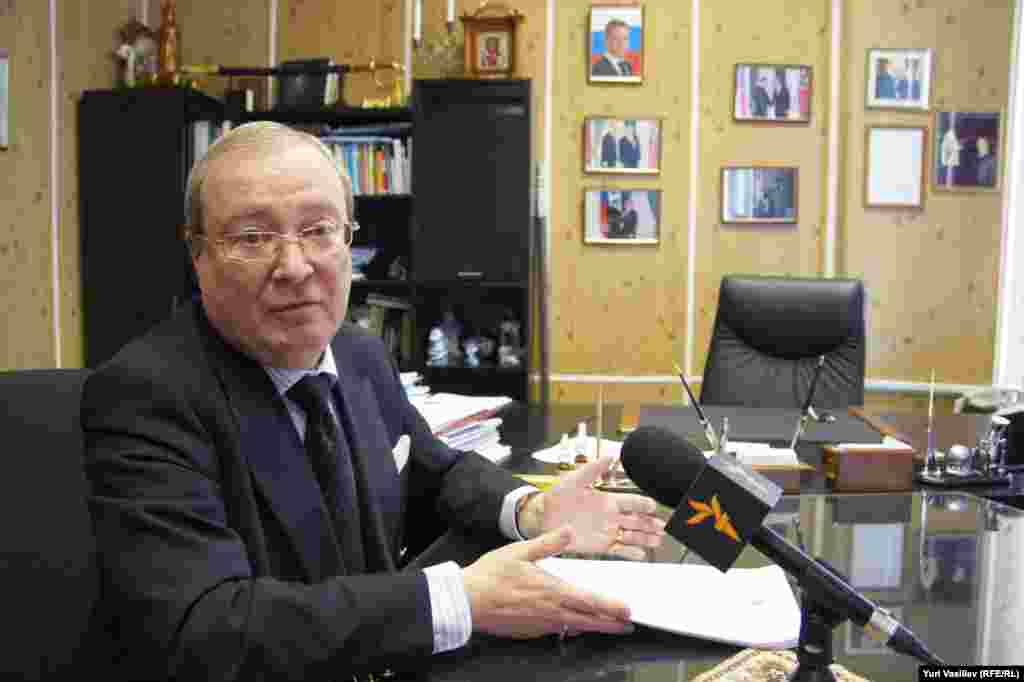 Директор реабилитационного центра "Детство" Евгений Лильин: "Я верующий человек. Но..."