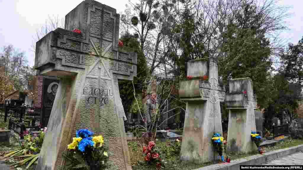 Вироків на 550 років ув'язнення отримали сукупно члени Української Гельсінської групи