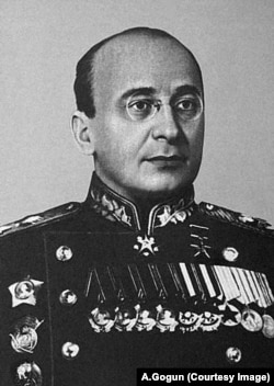 Лаврентій Берія