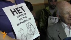 Директор стадіону, який побив фотокореспондента, знову може залишитися безкарним Директор стадіону, який побив фотокореспондента, знову може залишитися безкарним