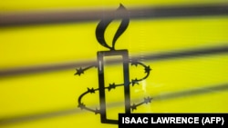 Логотип Amnesty International