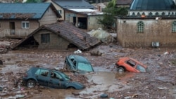 BiH i Crna Gora bore se sa posledicama katastrofalnih poplava BiH i Crna Gora bore se sa posledicama katastrofalnih poplava