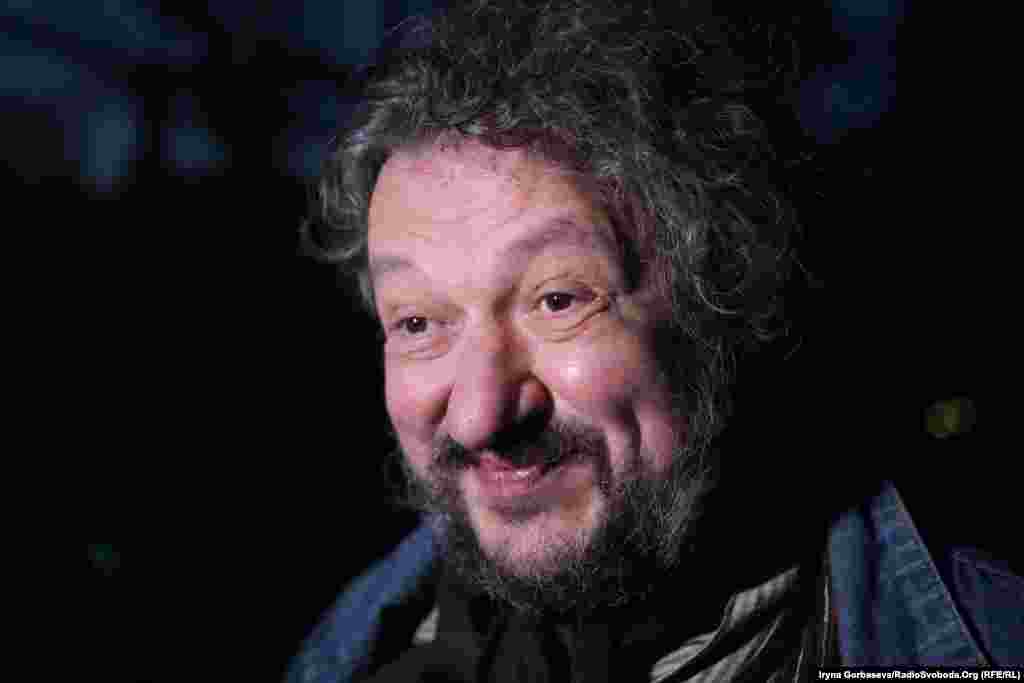 Режисер, засновник «Гогольфесту» Влад Троїцький в інтерв’ю журналістам сказав, що жодна група не відмовилася від пропозиції виступити на маріупольському «Гогольфесті». Приїхали всі