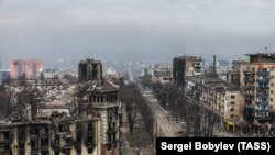 Mariupolj nekada i sada 